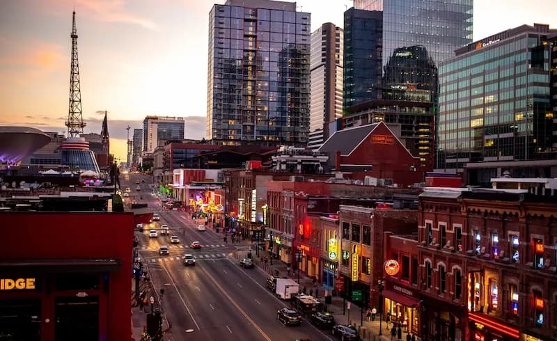 View of the main drag in downtown Nashville, Tennessee. Nashville enforces zoning rules that limit where and when food trucks can park, like staying at least one block away from schools during school hours.