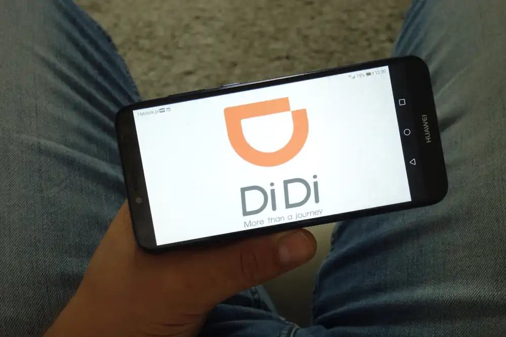 DiDi Food is the fourth most popular food delivery app in Latin America, as shown in this image of the DiDi Food delivery app loading on a smartphone.